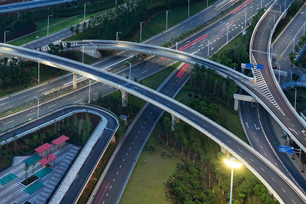 牵头中标15.47亿元公路施工项目 东湖高新迎来“开门红”