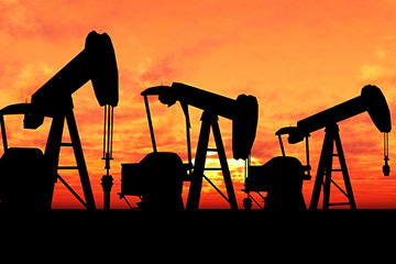<em>美国油价</em>因俄乌紧张局势飙升至近14年来最高水平