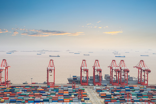 累计完成3414万标准箱 山东港口集装箱吞吐量提前34天超去年全年