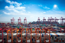 上海外贸进出口总额连续两年超过4万亿元