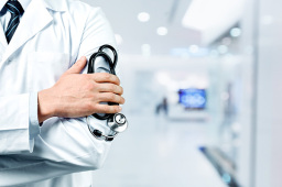 国家医保局等四部门发布通知调整新冠患者医保报销政策 4月1日起执行