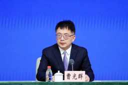 上海银保监局副局长曹光群：今年全年，上海银行业拟投放无缝续贷1.2万亿元