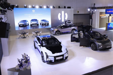华人运通旗下高端智能纯电品牌高合汽车亮相中国品牌日