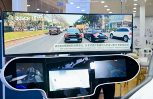 与博世、江铃合作 <em>文远知行</em>展示智能驾驶解决方案和自动驾驶货运车
