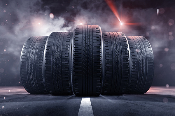 赛轮轮胎：公司目前全钢胎和半钢胎均已实现给比亚迪的部分车型配套