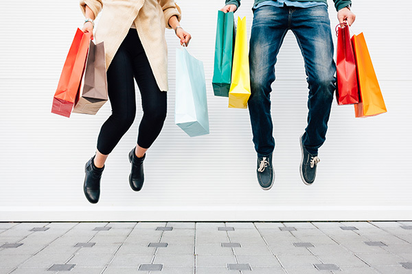 美团：“五五购物节”期间生活服务消费订单量同比增长36% 线上线下消费同热
