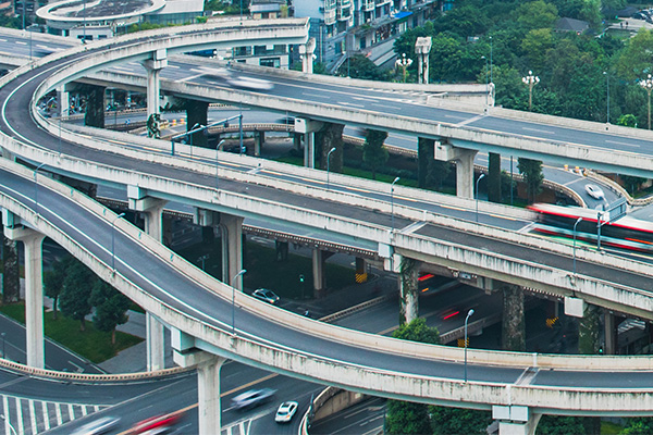 浙江省交通集团抢抓项目扩大有效投资 上半年投资362亿元修桥铺路